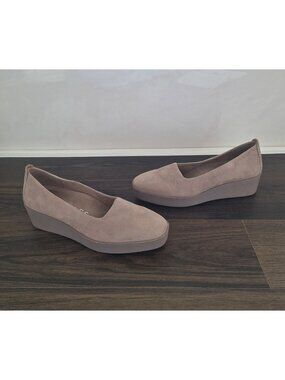 NWOT Aerosoles Faux Suede Soft Platform Shoes Size 9.5 Comfy Versatile Preppy Ch